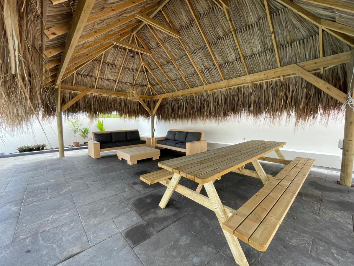 N-Joy Residence Curacao - Nieuwe Appartementen Met Zwembad Jan Thiel 外观 照片